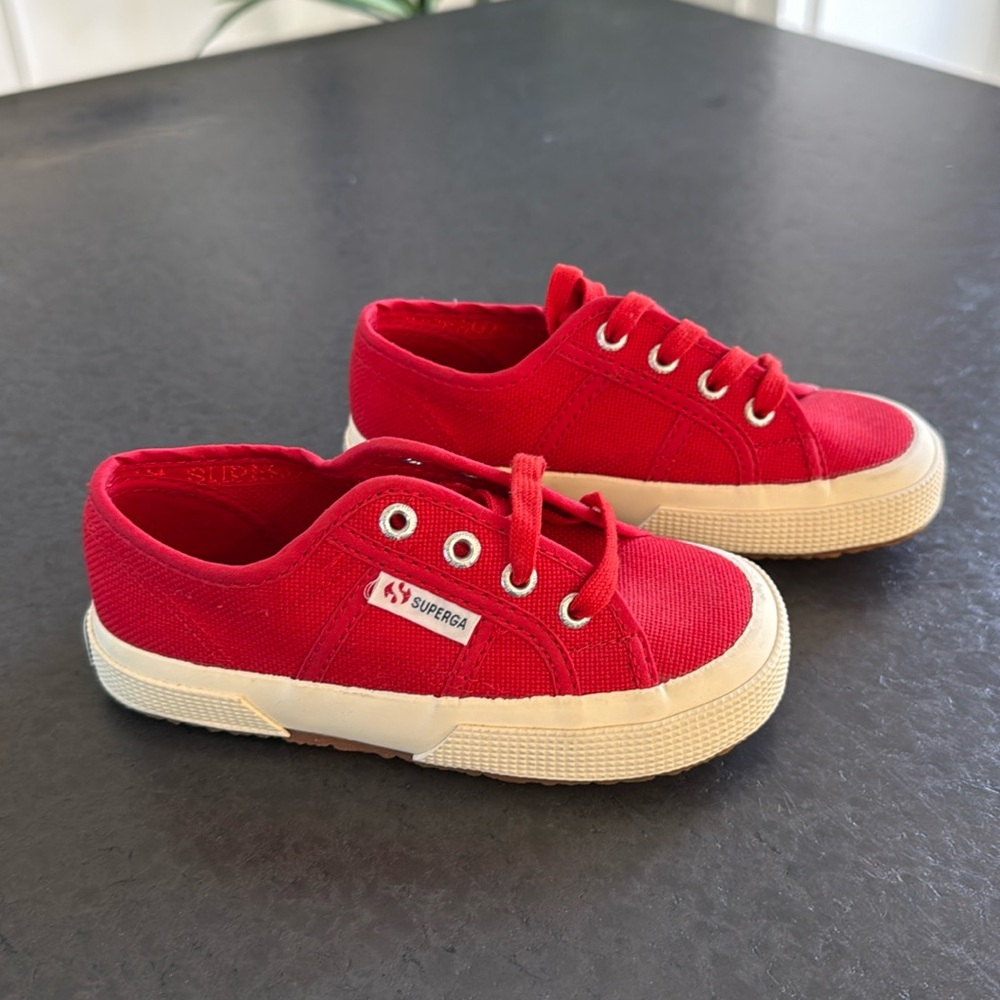 Kids Superga Red Lace Up Low Top Canvas Sneaker Tennis Shoes Size 10.5